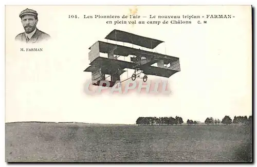 Cartes postales Avion Aviation Le nouveau triplan Farman en plein vol au camp de Chalons