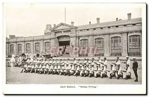 Ansichtskarte AK Bateau Guerre Jack Ashore Volley firing