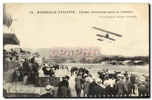 Cartes postales Avion Aviation Marseille Aviation Fischer atterissant apres sa croisiere