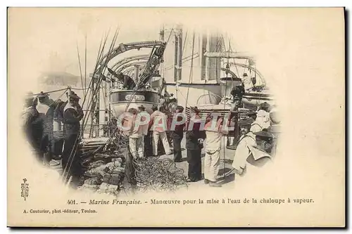 Cartes postales Bateau Marine Francaise Manoeuvre pour la mise a l&#39eau de la chaloupe a vapeur