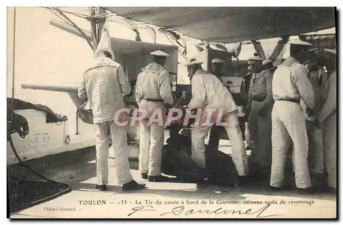 Ansichtskarte AK Bateau Toulon Le tir du canon a bord de la Couronne ecole de canonnage