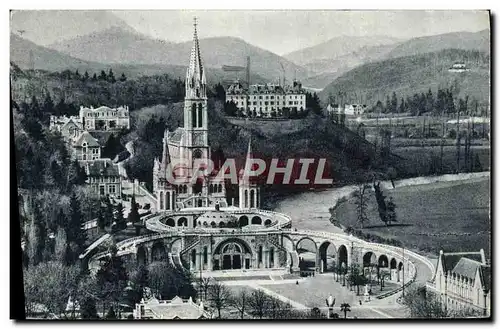 Cartes postales Lourdes La Basilique Vue Du Chateau fort