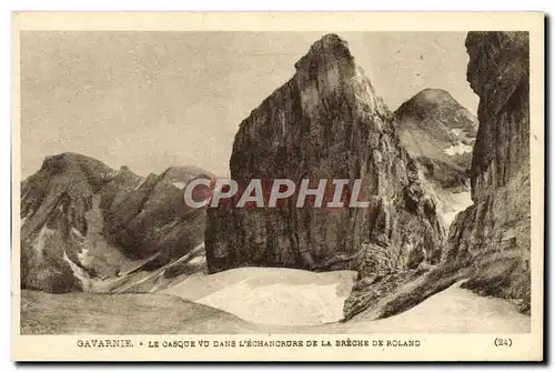 Cartes postales Gavarnie Le casque vu dans l&#39echancrure de la breche de Roland