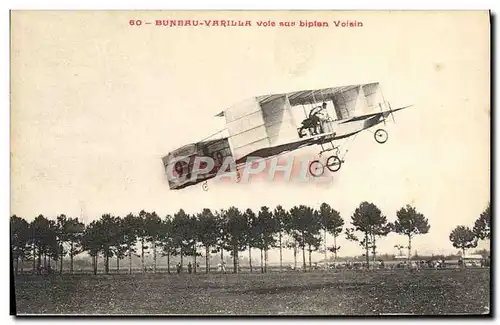 Ansichtskarte AK Avion Aviation Buneau Varilla vole sur son biplan Voisin