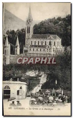 Cartes postales Lourdes La Grotte Et La Basilique