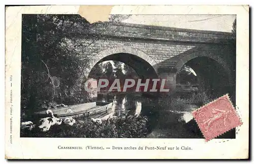 Cartes postales Chasseneuil Deux Arches du Pont Neuf Sur le Clain