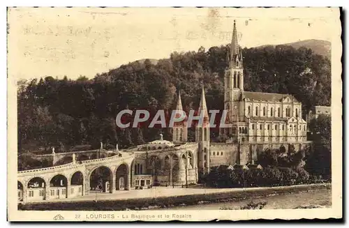 Cartes postales Lourdes La Basilique et le Rosaire