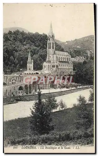 Cartes postales Lourdes La Basilique et le Gave