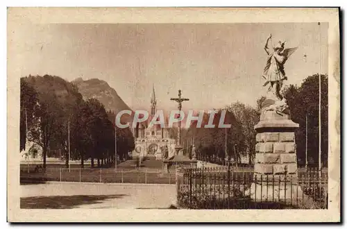 Cartes postales Lourdes St Michel Basilique