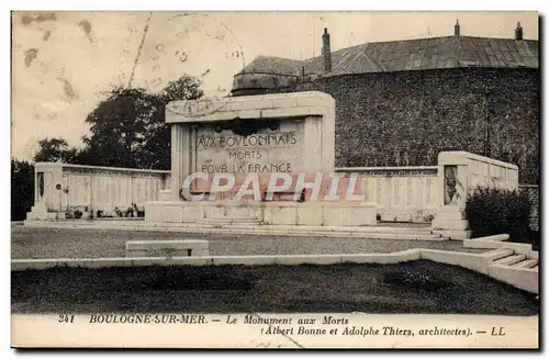 Cartes postales Boulogne Sur Mer Le Monument aux Morts Militaria