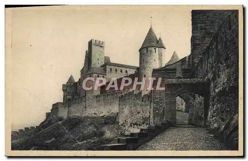 Ansichtskarte AK Carcassonne La Cite Avant porte de la porte d&#39Aude Remparts Cote Ouest