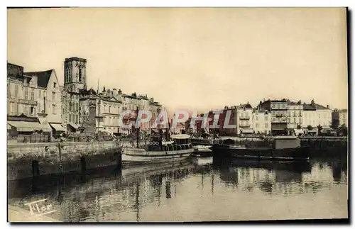 Cartes postales La Rochelle Quai D'Embarquement Pour les iles de Re et d'Oleron Bateau