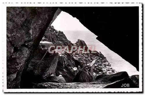 Cartes postales moderne Un Coin Perilleux Du Passage De La Pointe Du Raz