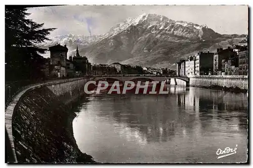 Cartes postales moderne Grenoble Les Quais De I&#39Isere et le Moucherotte