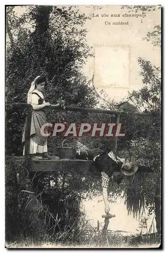 Cartes postales La Vie Aux Champs Un Accident Folklore