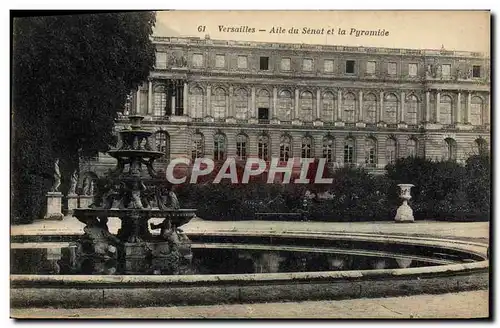 Cartes postales Versailles Aile du Senat et la Pyramide