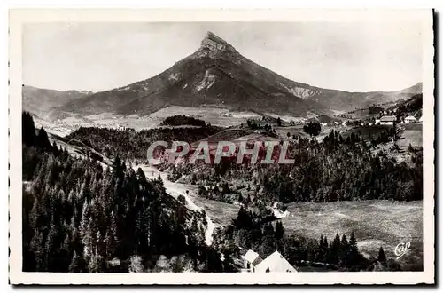 Cartes postales moderne La Grande Chartreuse St Pierre de Chartreuse et Chamechaude