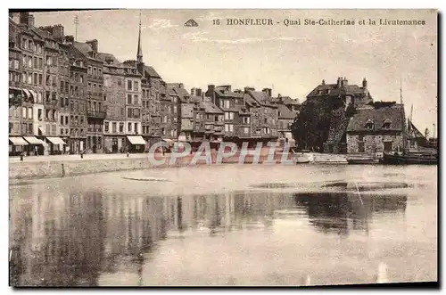 Cartes postales Honfleur Quai Ste Catherine et la Lieutenence