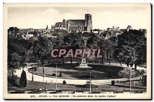 Cartes postales Reims Vue Generale au Premier Plan le Jardin Colbert