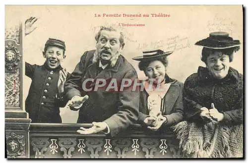 Cartes postales Fantaisie La famille Durand au theatre L&#39enthousiasme