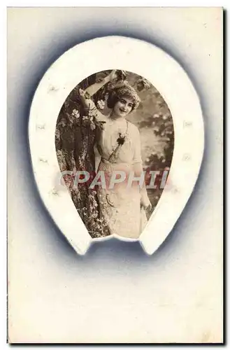 Cartes postales Fantaisie Femme Fer a cheval