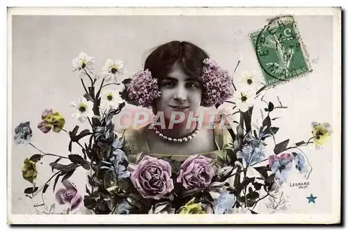 Cartes postales Fantaisie Femme Fleurs