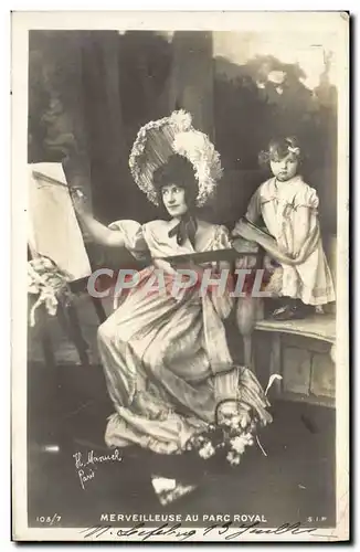 Cartes postales Fantaisie Femme Enfant Merveilleuse au Palais Royal