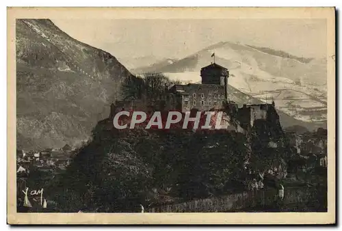 Cartes postales Lourdes Chateau Fort et les montagnes