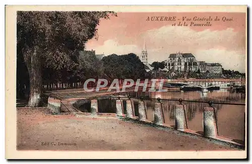 Cartes postales Auxerre Vue Generale Du Quai Et De La Passerelle