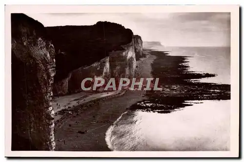 Cartes postales moderne St Pierre en Port La Plage et les Falaises d&#39Aval