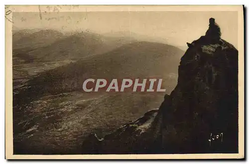 Cartes postales Environs De Royat Du Sommet Du Puy De Dome Vue sur la chaine des Puys