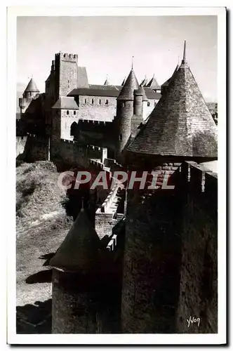 Ansichtskarte AK Carcassonne La Cite Perspective exterieure sur le chateau La Tour Pinte