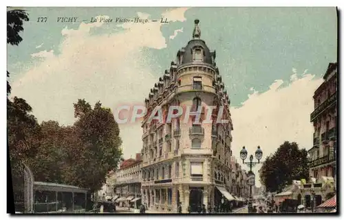 Cartes postales Vichy La Place Victor Hugo