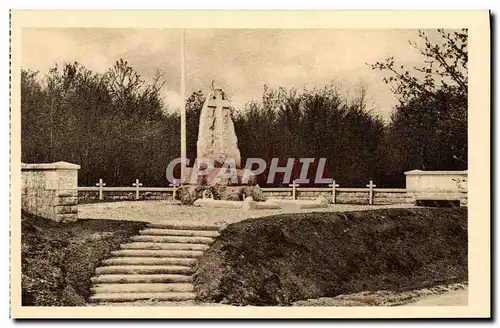 Cartes postales Monument au Bois des Caures a la memoire du colonel Driant Militaria