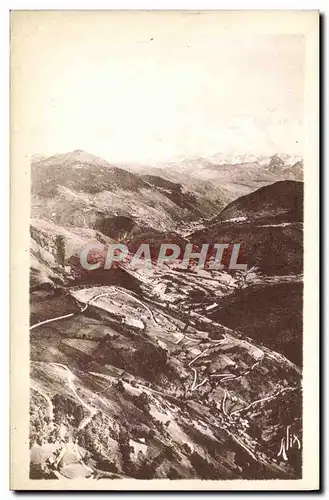 Ansichtskarte AK Les Pyrenees Le Col d&#39Aspin La descente Le fer a cheval Les lacets