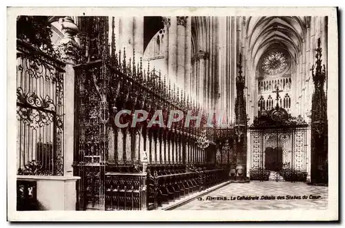 Ansichtskarte AK Amiens La Cathedrale Detail des Stalles du coeur