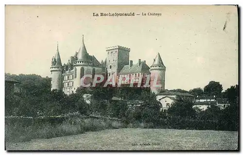 Ansichtskarte AK La Rochefoucauld Le Chateau