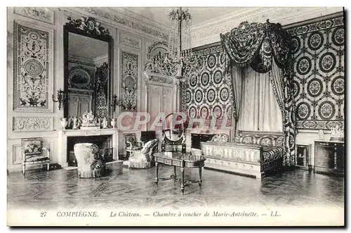 Ansichtskarte AK Compiegne Le Chateau Chambre a coucher de Marie Antoinette