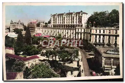 Cartes postales moderne Royat Les Grands Hotels