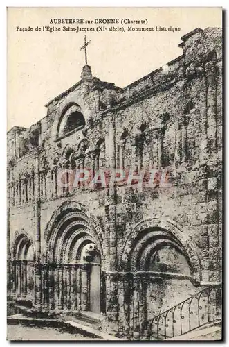 Cartes postales Aubeterre Sur Dronne Facade de l&#39eglise Saint Jacques