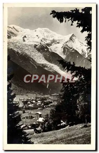 Cartes postales moderne Chamonix Vue Generale Et Le Mont Blanc