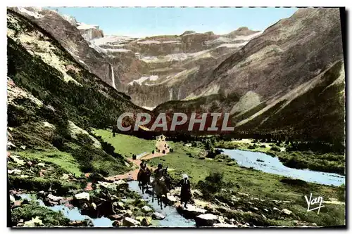 Cartes postales moderne Gavarnie Le Chemin Du Cirque Au Plateau de la Prade