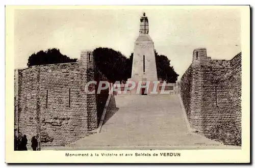 Cartes postales Monument A La Victoire Et Aux Soldats De Verdun Militaria