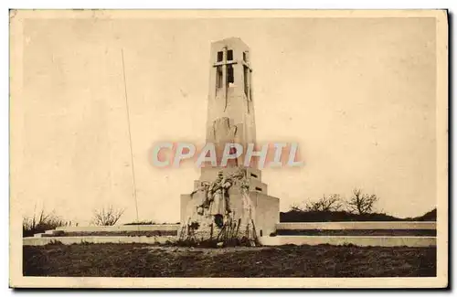 Ansichtskarte AK Vauquois Monument eleve a la memoire des Poilus Militaria