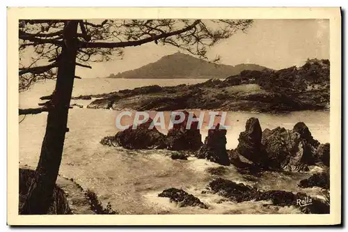 Cartes postales Agay Route de la corniche a Agay La pointe de la Baumette et le Dramont