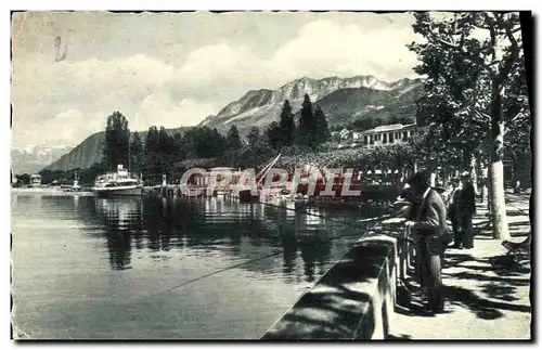 Ansichtskarte AK Evian les Bains Les Du Lac et Quai Baron de Blonay Peche Pecheur