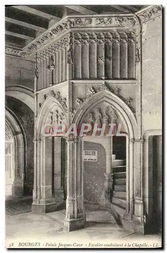 Ansichtskarte AK Bourges Palais Jacques Coeur Escalier conduisant a la chapelle