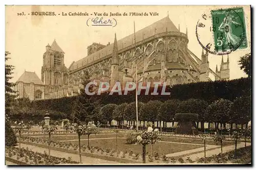 Cartes postales Bourges La Cathedrale Vue du jardin de l'hotel de ville