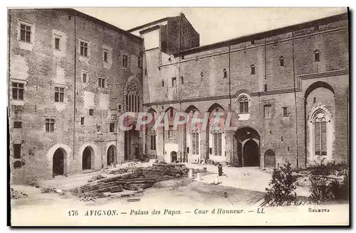 Cartes postales Avignon Palais des Papes Cour d&#39honneur