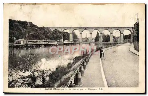Cartes postales Laval Le Viaduc sur la Mayenne